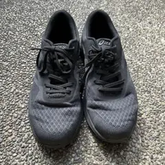 asicsブラック スニーカー