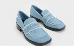 新品　CHARLES & KEITHチャールズ&キース　デニムローファー　36のサムネイル