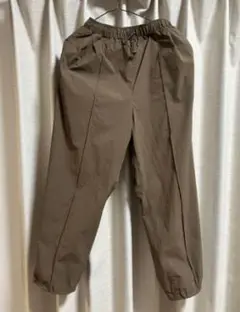 ファミマ　ジョガーパンツ