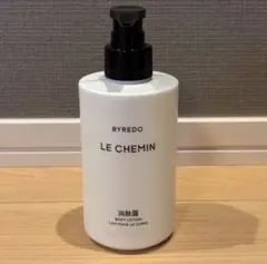 新品未使用 BYREDO LE CHEMIN ボディローション 300mlのサムネイル