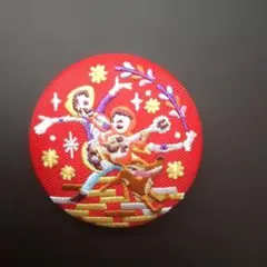 ディズニー刺繍缶バッジ　リメンバー・ミー