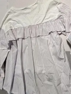 ZARA フリル付きストライプ長袖シャツ