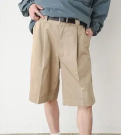 BEAMS 1プリーツ ショーツ 美品 コットンポリ 短パン ハーフパンツのサムネイル