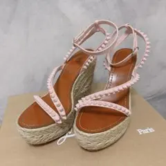 Christian Louboutin ピンク スタッズ ウェッジサンダル