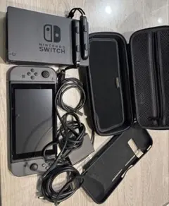 Nintendo Switch 本体 充電器 ケース付き