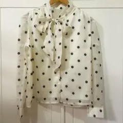 SPRAY PREMIUM ドット柄リボンタイブラウスM〜L