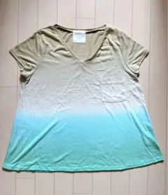 RAY BEAMS グラデーション VネックTシャツのサムネイル