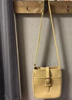 バーバリー　レザー ショルダーバッグ