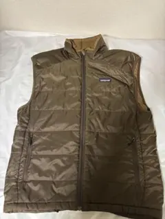 パタゴニア patagonia ダウンベスト カーキ オリーブ L - メルカリ