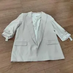 Item thumbnail for item 9af5b541-2b8b-440f-aabb-3b64987c1fa5