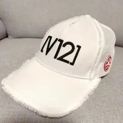V12 ヴィトゥエルブ 帽子　白②のサムネイル