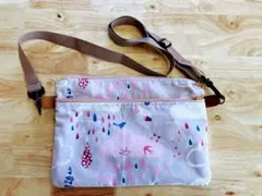 新品ハンドメイド　レディース　サコッシュ　ライラック色　かわいい