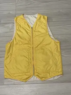 リバーシブル　白・黄色のベスト