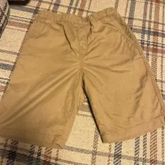 ユニクロ　150 ベージュ ハーフパンツ