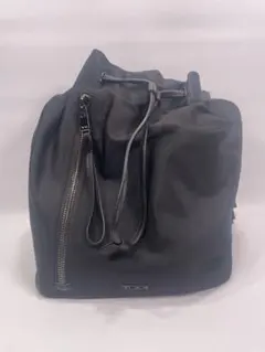TUMI ブラック 巾着バッグのサムネイル