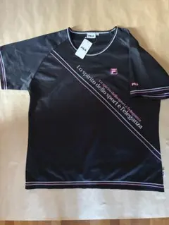 新品FILA 3L大きいサイズ 黒Tシャツのサムネイル