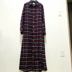 赤と青のチェック柄ロングシャツワンピース