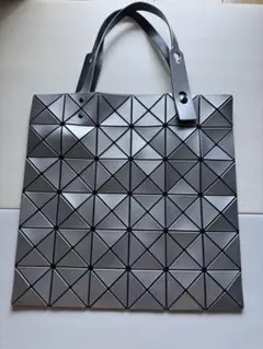 BAO BAO ISSEY MIYAKE トートバッグ シルバーのサムネイル