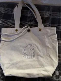 Item thumbnail for item 2f2a1587-2e39-4aa7-8b00-f24bf7c358c4