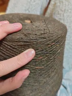 ウール100％のカラーネップ系 1/12MM重さ：約1.1kg