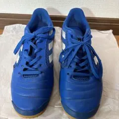 フットサルシューズ