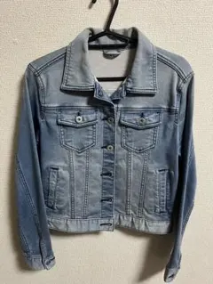 ライトブルーデニムジャケット