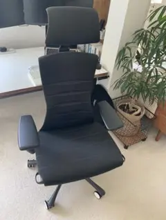 ハーマンミラー エンボディ ロジクール