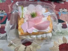 kikisquishy 桃トーストXL スクイーズ