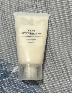 無印良品 マイルドスクラブ洗顔フォーム 30gのサムネイル