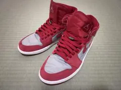 NIKE エアジョーダン1