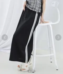 BEAMS / サイドライン ジャージ スカート　⭐︎美品⭐︎のサムネイル