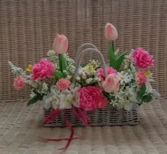 造花アレンジメント バスケット付き