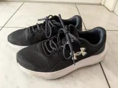 Under Armour スニーカー ブラックのサムネイル