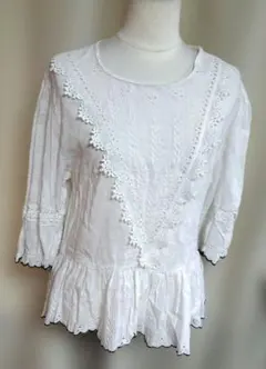 ホワイト レース装飾 半袖シャツ