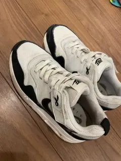 Nike Air ホワイト/ブラック スニーカー