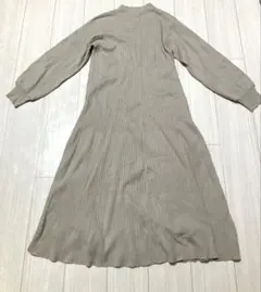 a.v.v ニットワンピース ベージュ　サイズL