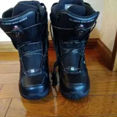 スノーボードブーツ　黒　25cm