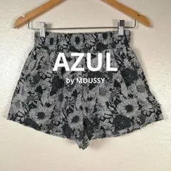 AZUL by moussy アズールバイマウジー　花柄のショートパンツ