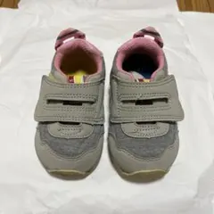 IF ME グレーのベビーシューズ 13センチ、マジックテープ式