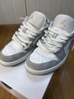 Air Jordan 1 Low “Wolf Grey”
