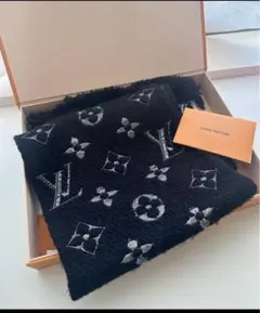 LOUIS VUITTON マフラー