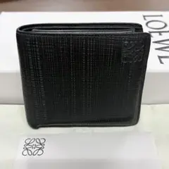 新品同様‼️ 現行　ロエベ　LOEWE 財布　折り財布　アナグラム　バイフォールドのサムネイル