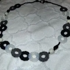 ビーズのネックレス No.11