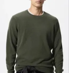 UNIQLO カシミヤクルーネックセーター オリーブ L