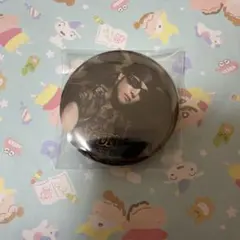 岩田剛典　プレミアムガチャ　缶バッジ2個セット