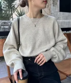 新品【綿100％で洗える】スウェットライクボリュームスリーブニット　オフホワイト