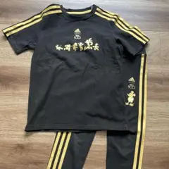 adidas Disney 100周年記念 Tシャツ ブラック ゴールド 130のサムネイル
