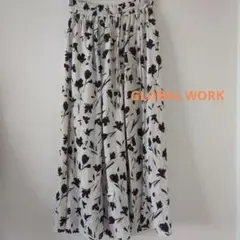 グローバルワーク　さらさらリラックスフレアワイドパンツ　Sサイズ