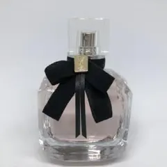 イヴ・サンローラン モンパリ オードパルファム　香水　50ml　E359
