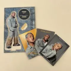 ELLY アクリルスタンド、フォトカード